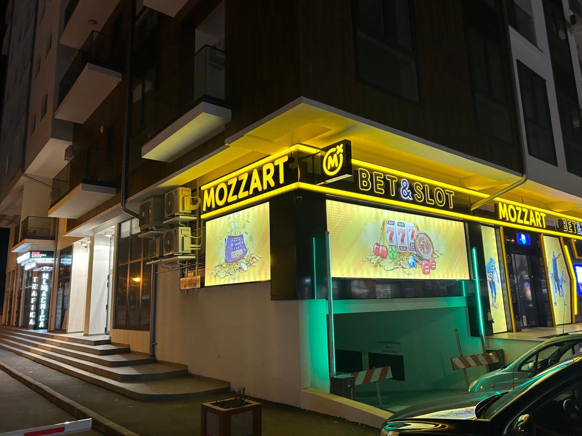 De Lux Nedeljkovic Aparthotel Jagodina Exterior photo