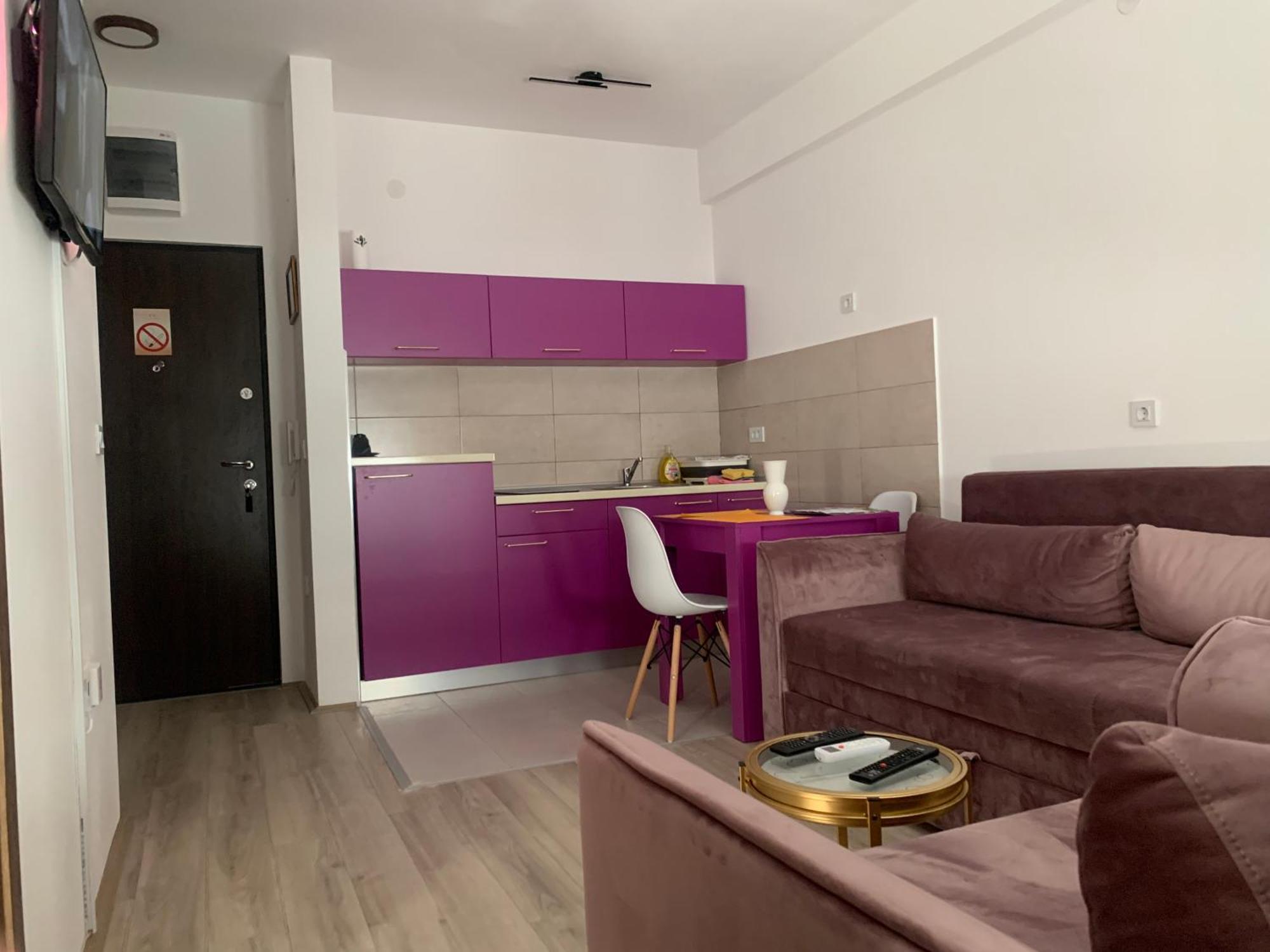 De Lux Nedeljkovic Aparthotel Jagodina Exterior photo